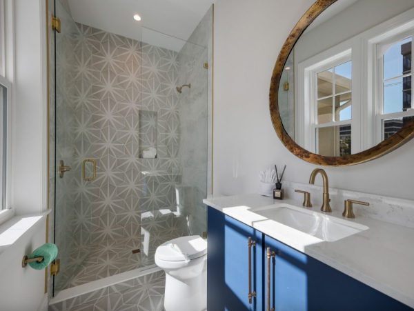 Lido Key Ten Bedroom Steps to  Beach Luxury Rental Walk to St. Armands Circle WOW!